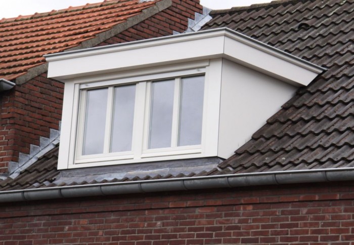 diverse kleine werken De nieuwe dakkapel biedt meer ruimte in de slaapkamer